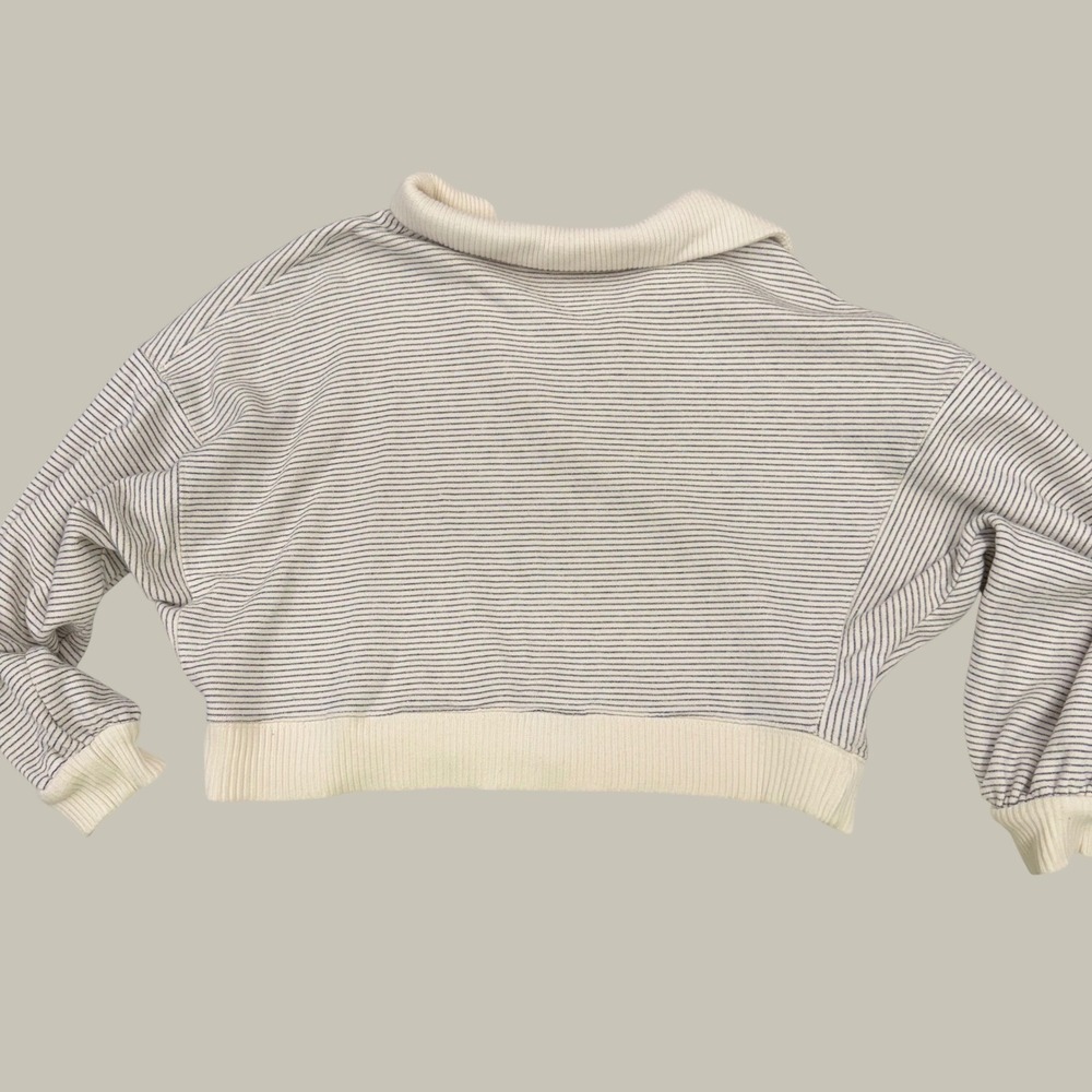 By Together Striped Collared Sweatshirt Cropped V-Neck Size M Coastal Pullover - Picture 10 of 15